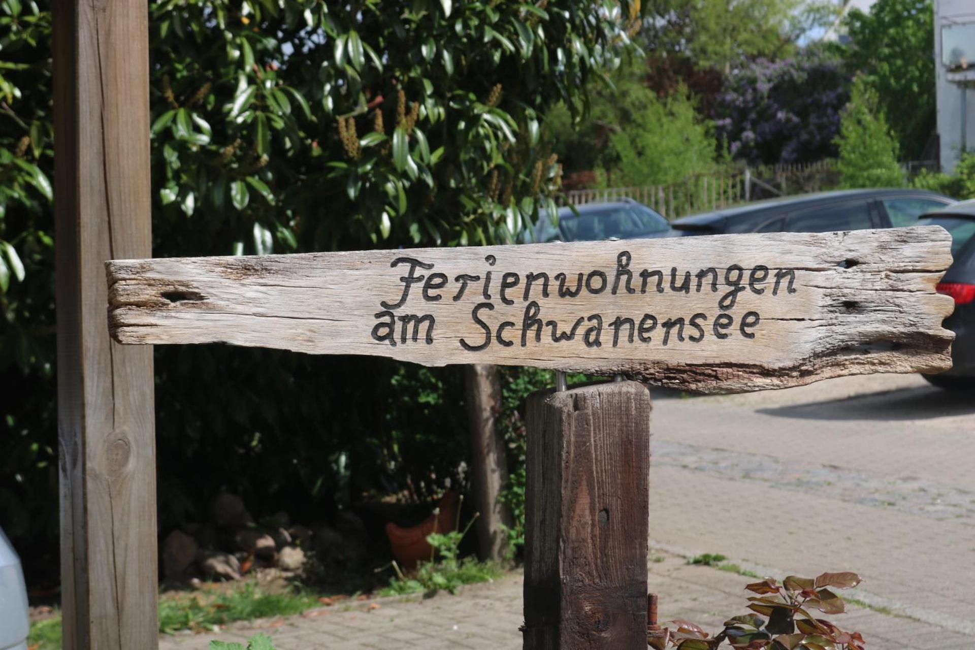 Ferienwohnungen Am Schwanensee Plön Extérieur photo